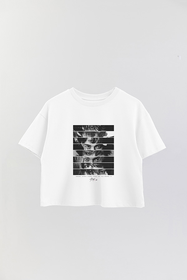 REMERA CROP ESTAMPADA STRAY EYES