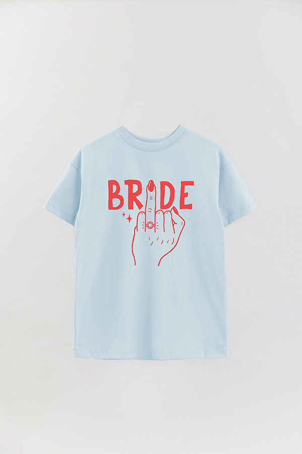 REMERA OVER ESTAMPADA BRIDE 19