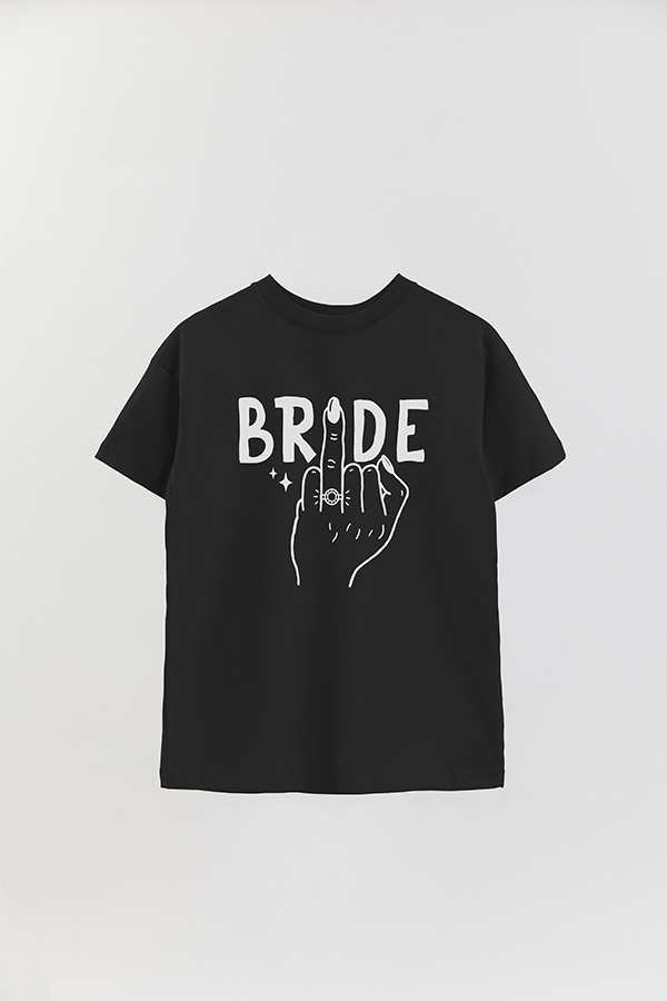 REMERA OVER ESTAMPADA BRIDE 19