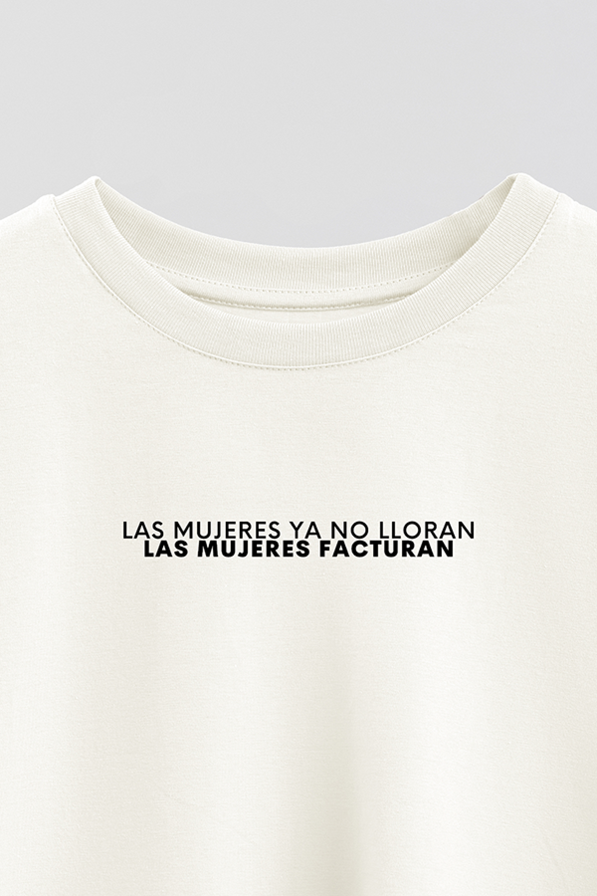 REMERA CROP ESTAMPADA WCV LAS MUJERES