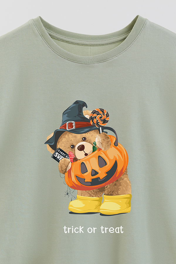 REMERA GB OVERSIZE TRICK OR TREAT 2
