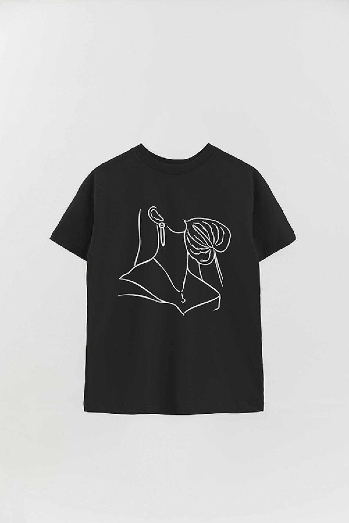 REMERA OVER ESTAMPADA W LINE ART1