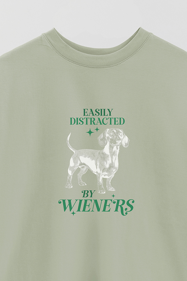 REMERA OVER ESTAMPADA DOG DACHSHUNDS