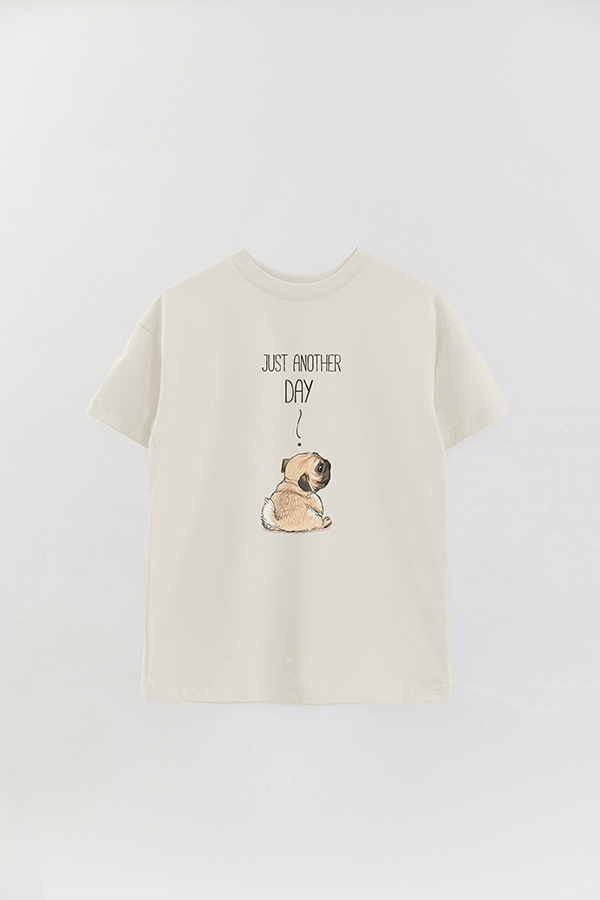 REMERA OVER ESTAMPADA DOG JUST ANOTHER DAY