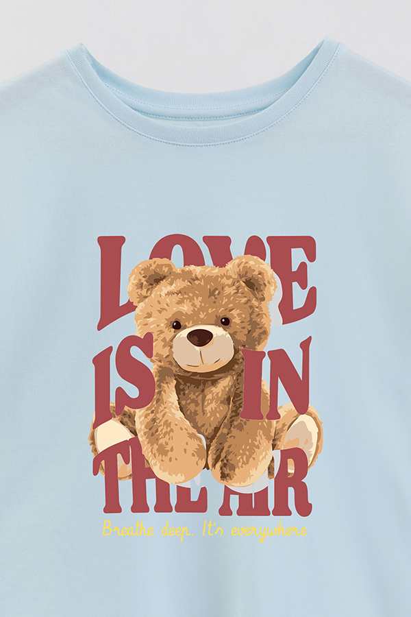 REMERA GB OVERSIZE LOVE IS IN THE AIR