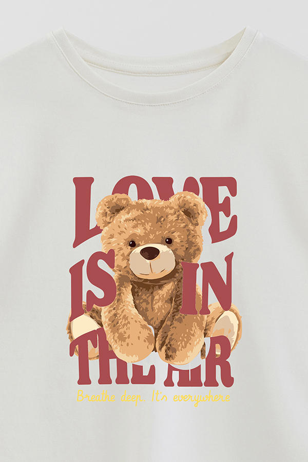 REMERA GB OVERSIZE LOVE IS IN THE AIR