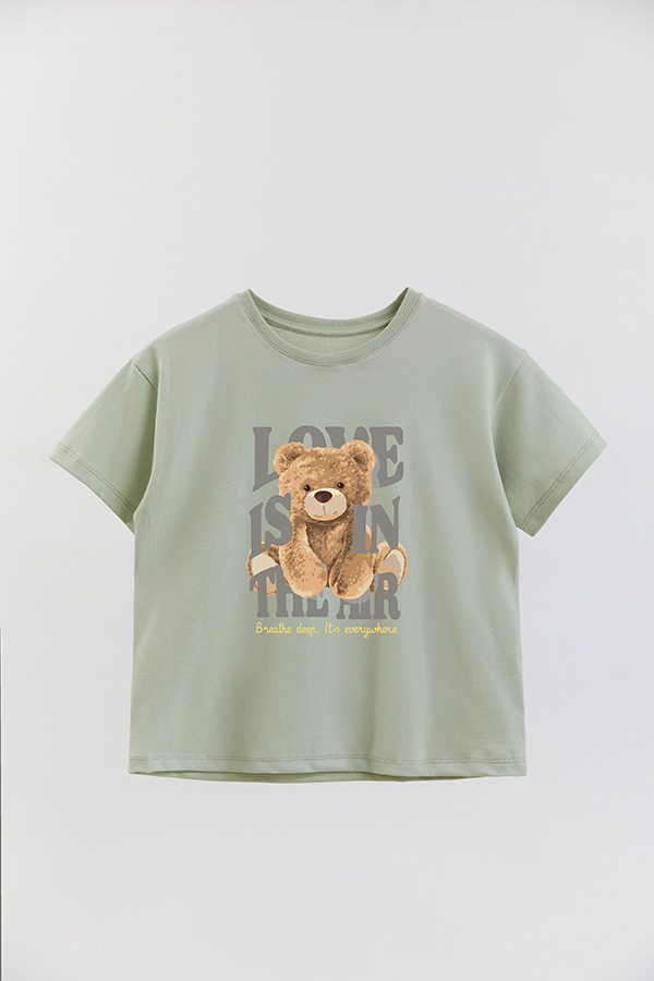 REMERA GB OVERSIZE LOVE IS IN THE AIR