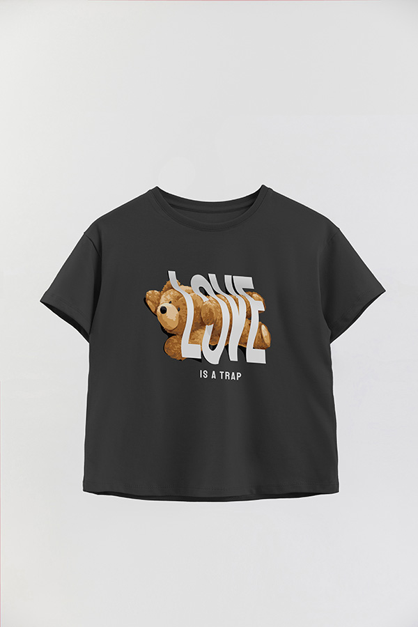 REMERA GB OVERSIZE LOVE IS A TRAP