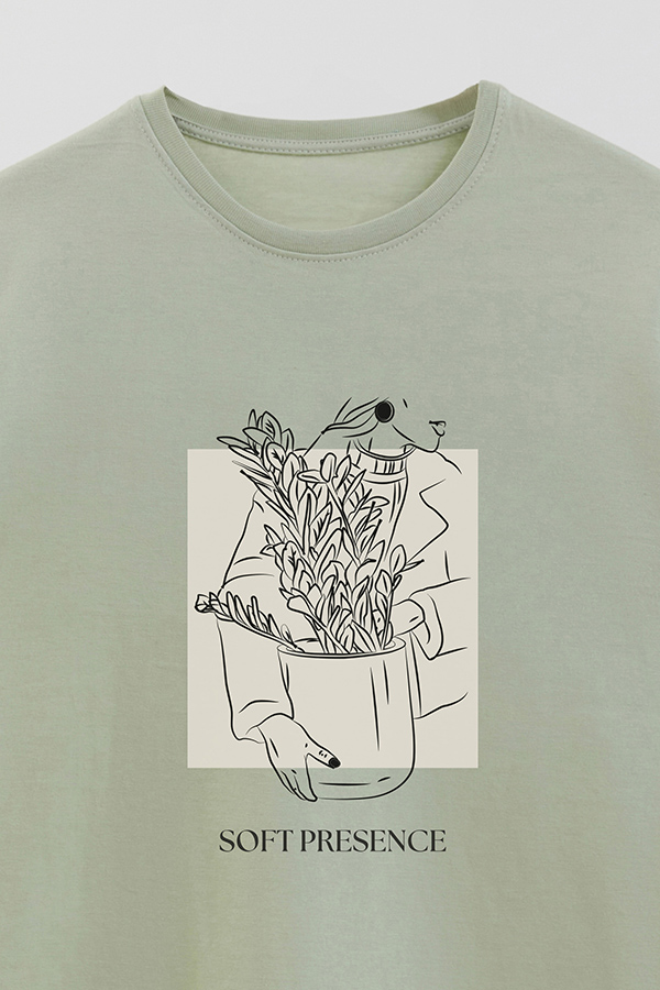 REMERA BASICA ESTAMPADA BT SOFT PRESENCE
