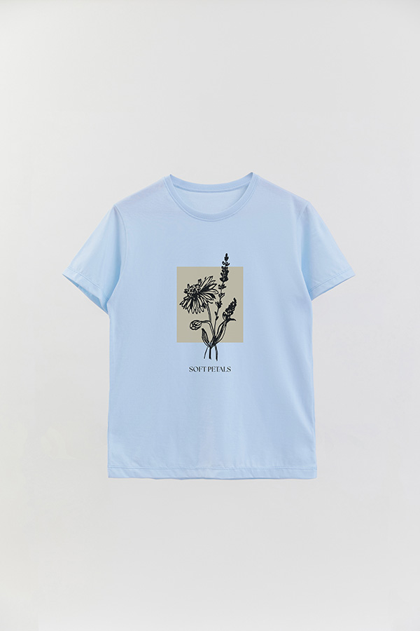 REMERA BASICA ESTAMPADA BT SOFT PETALS