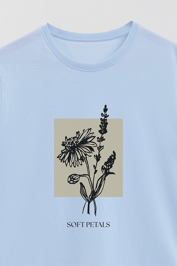 REMERA BASICA ESTAMPADA BT SOFT PETALS