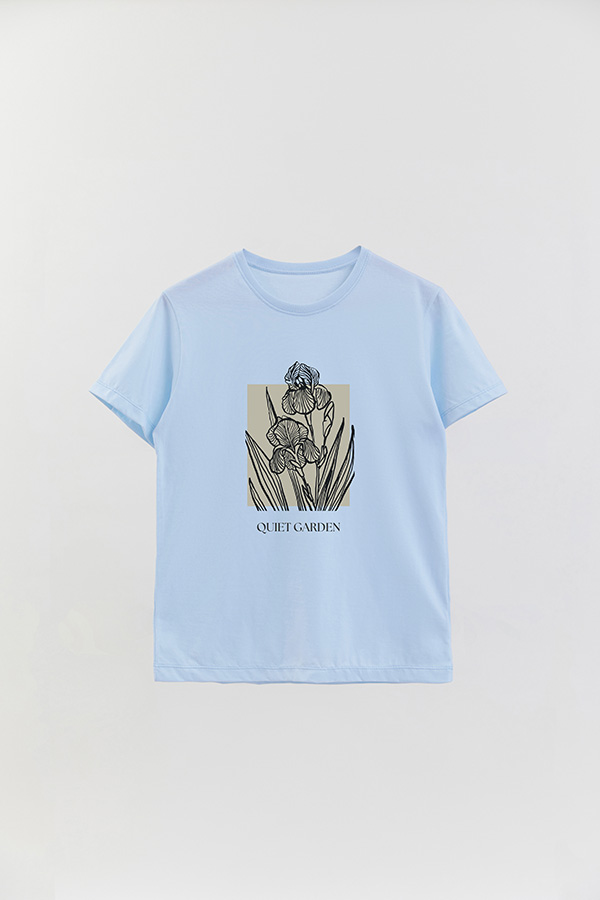 REMERA BASICA ESTAMPADA BT QUIET GARDEN