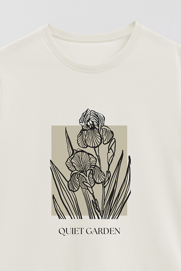 REMERA BASICA ESTAMPADA BT QUIET GARDEN
