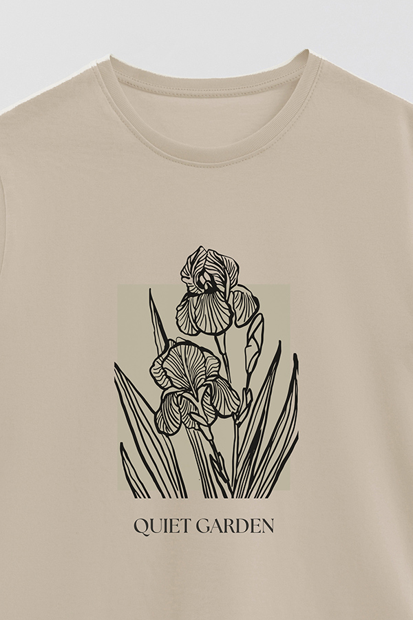 REMERA BASICA ESTAMPADA BT QUIET GARDEN