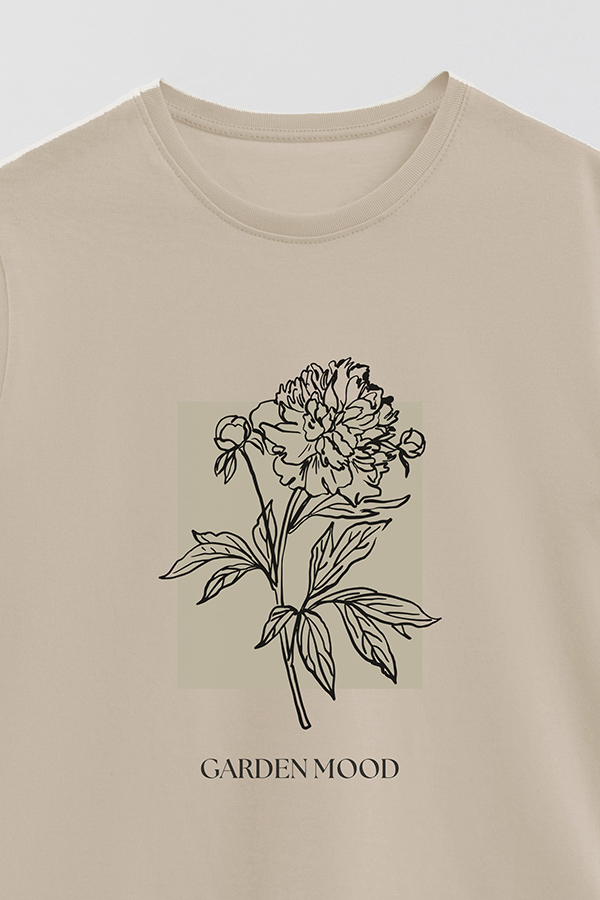 REMERA BASICA ESTAMPADA BT GARDEN MOOD