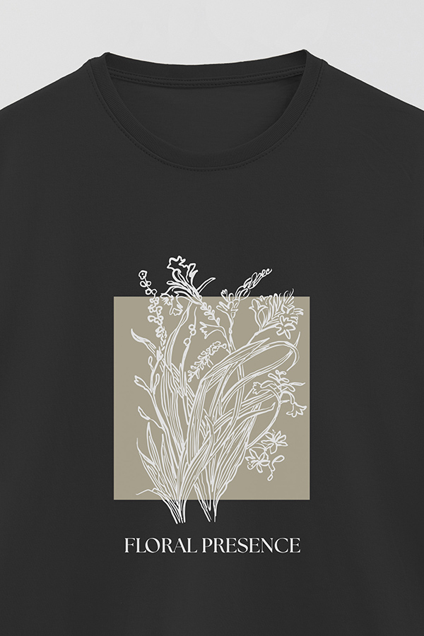 REMERA BASICA ESTAMPADA BT FLORAL PRESENCE