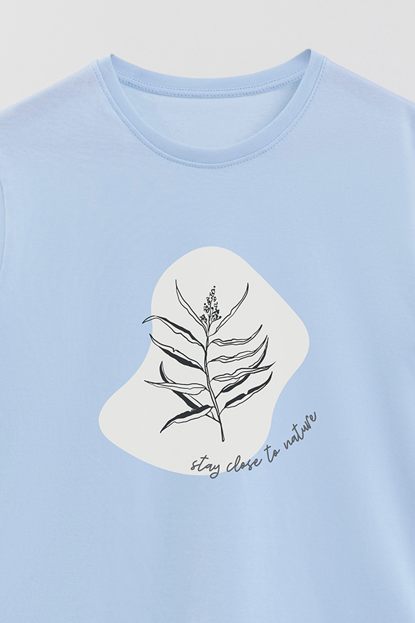 REMERA BASICA ESTAMPADA BT STAY CLOSE