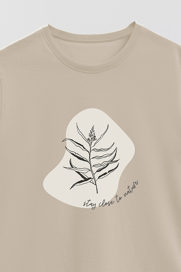 REMERA BASICA ESTAMPADA BT STAY CLOSE