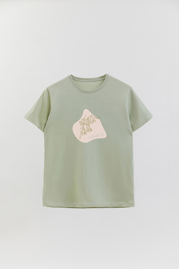 REMERA BASICA ESTAMPADA BT KIND THOUGHTS