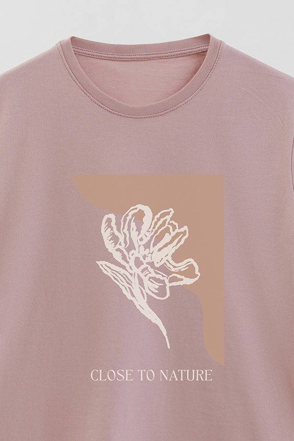 REMERA BASICA ESTAMPADA BT CLOSE TO NATURE