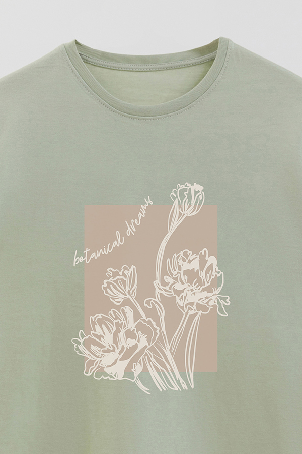 REMERA BASICA ESTAMPADA BT BOTANICAL DREAMS