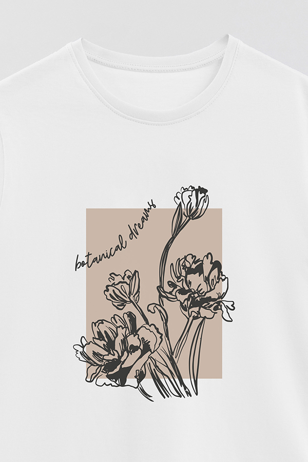 REMERA BASICA ESTAMPADA BT BOTANICAL DREAMS