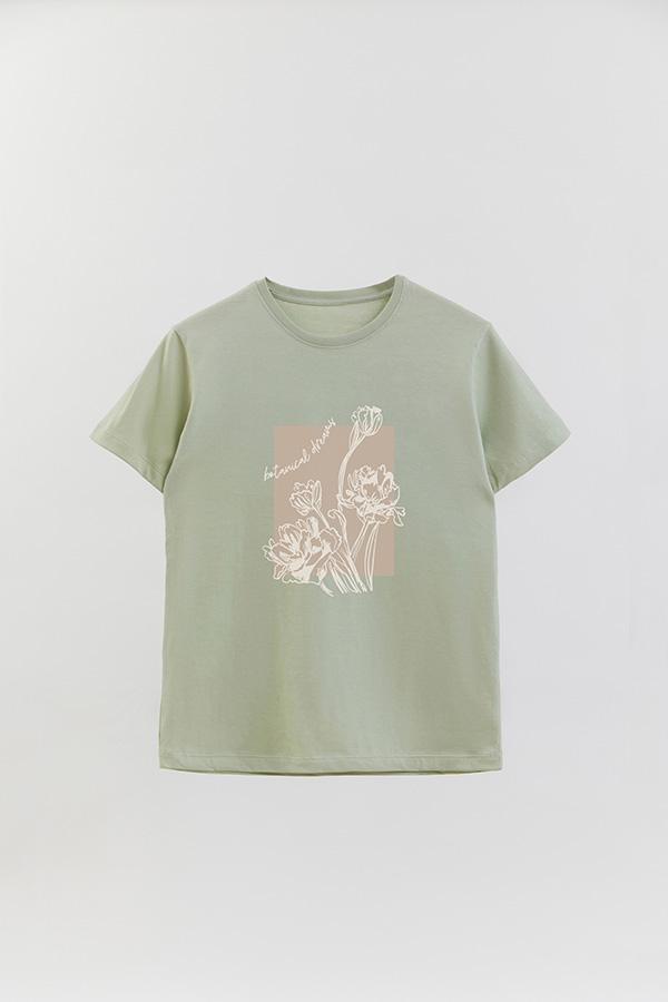REMERA BASICA ESTAMPADA BT BOTANICAL DREAMS