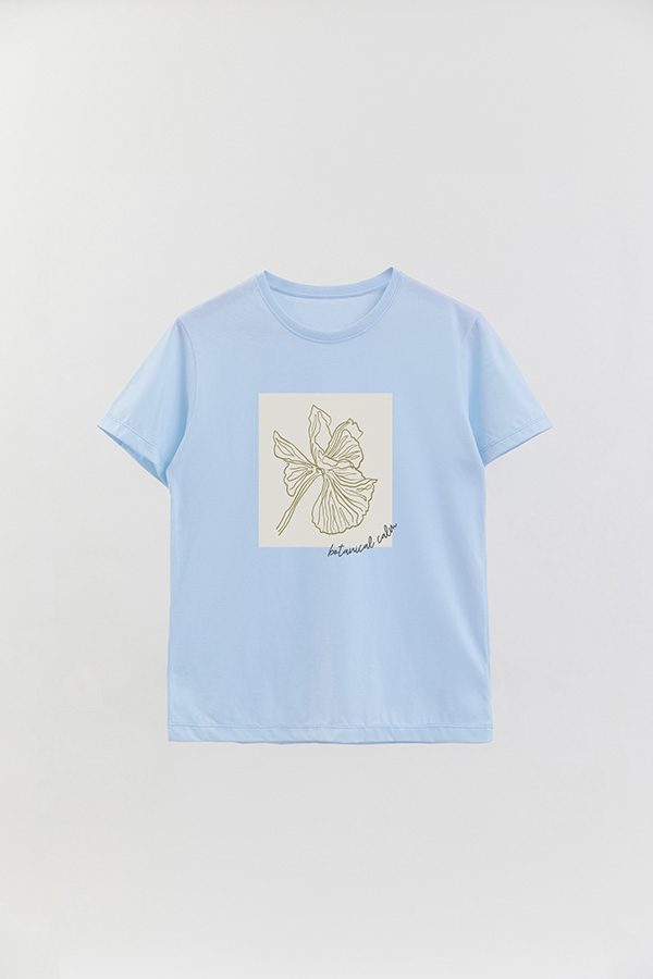 REMERA BASICA ESTAMPADA BT BOTANICAL CALM