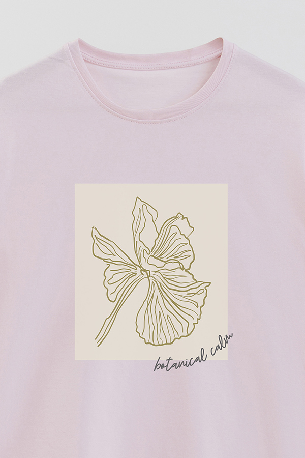 REMERA BASICA ESTAMPADA BT BOTANICAL CALM