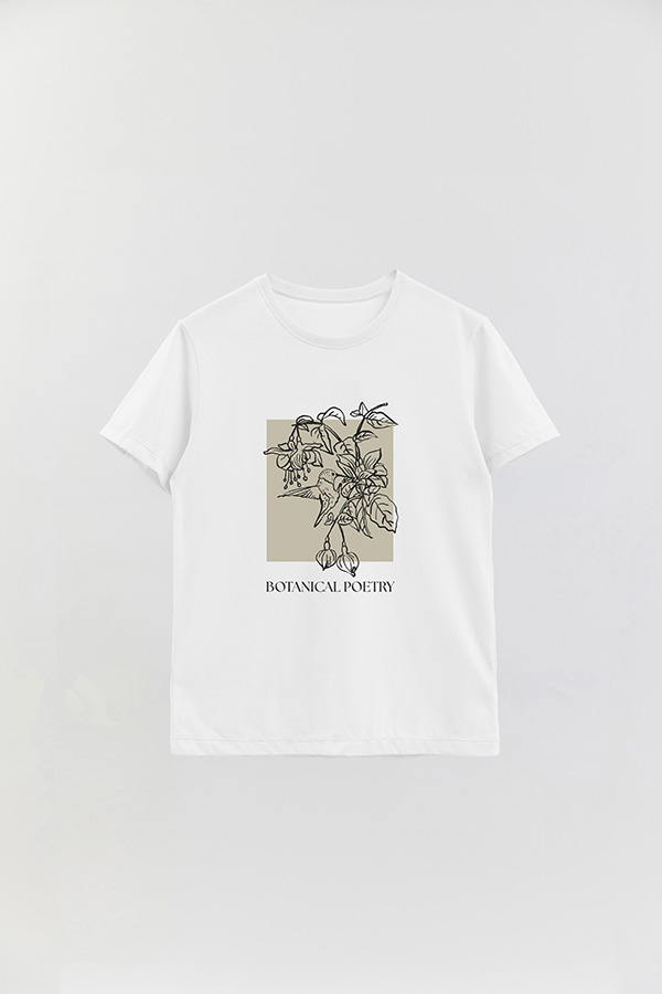 REMERA BASICA ESTAMPADA BT BOTANICAL POETRY
