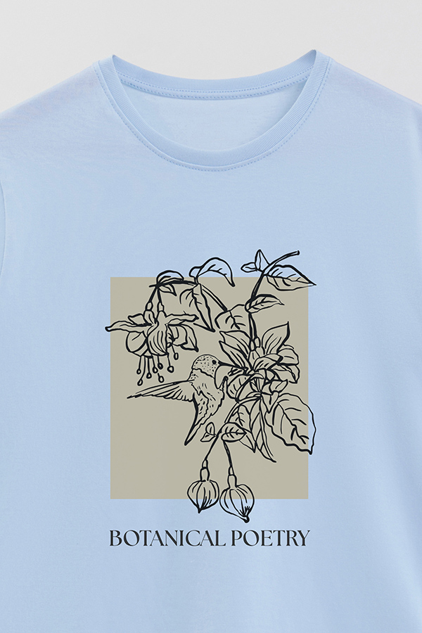 REMERA BASICA ESTAMPADA BT BOTANICAL POETRY