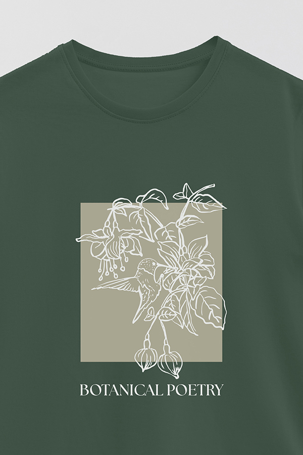 REMERA BASICA ESTAMPADA BT BOTANICAL POETRY