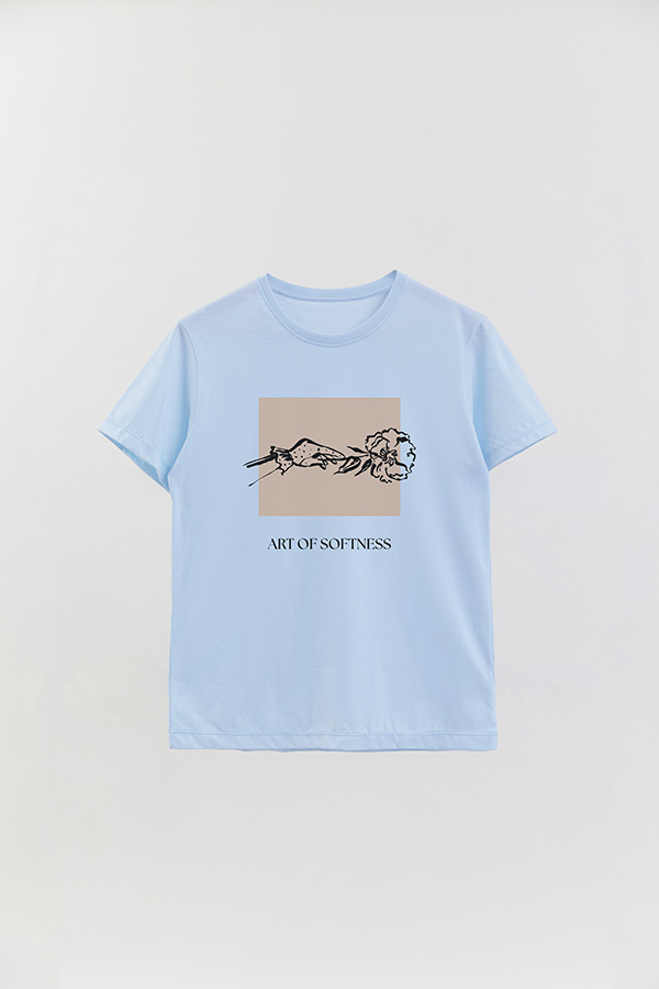 REMERA BASICA ESTAMPADA BT ART OF SOFTNESS