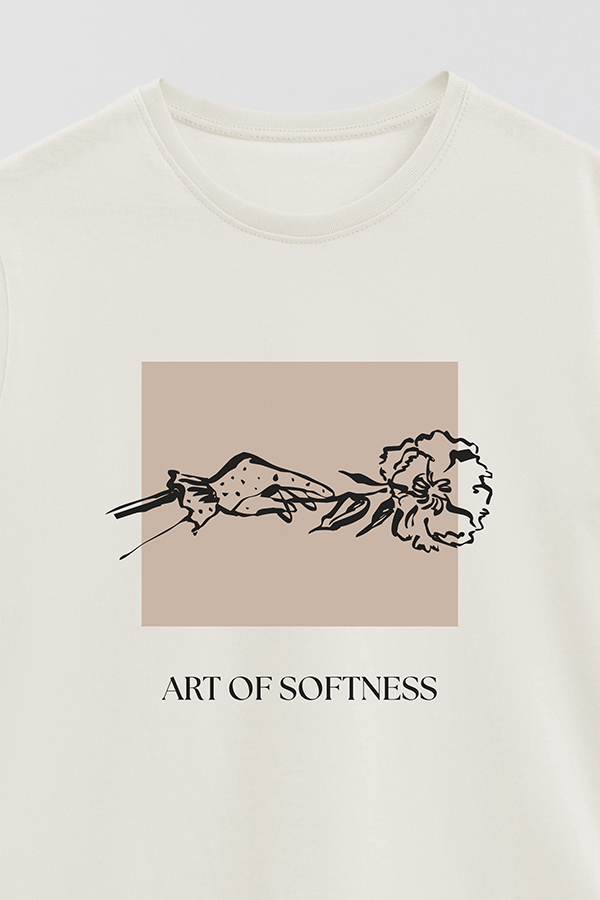 REMERA BASICA ESTAMPADA BT ART OF SOFTNESS