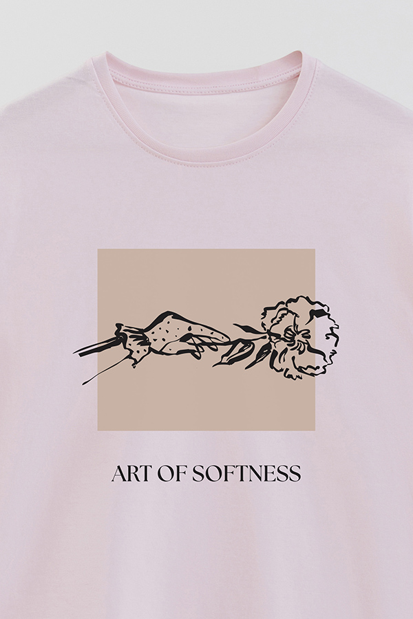 REMERA BASICA ESTAMPADA BT ART OF SOFTNESS