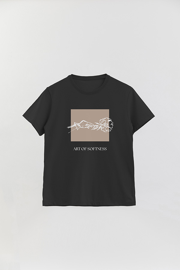 REMERA BASICA ESTAMPADA BT ART OF SOFTNESS