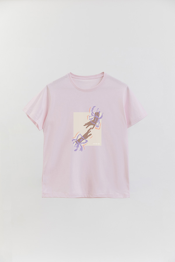 REMERA BASICA ESTAMPADA WC ROMANTIC LIFE