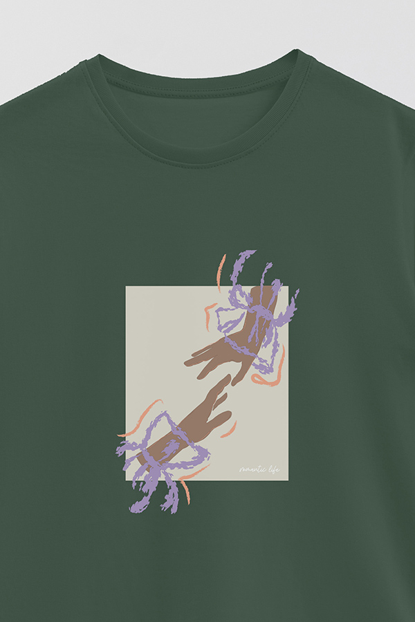 REMERA BASICA ESTAMPADA WC ROMANTIC LIFE