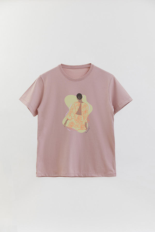 REMERA BASICA ESTAMPADA WC HER ERA BEGINS