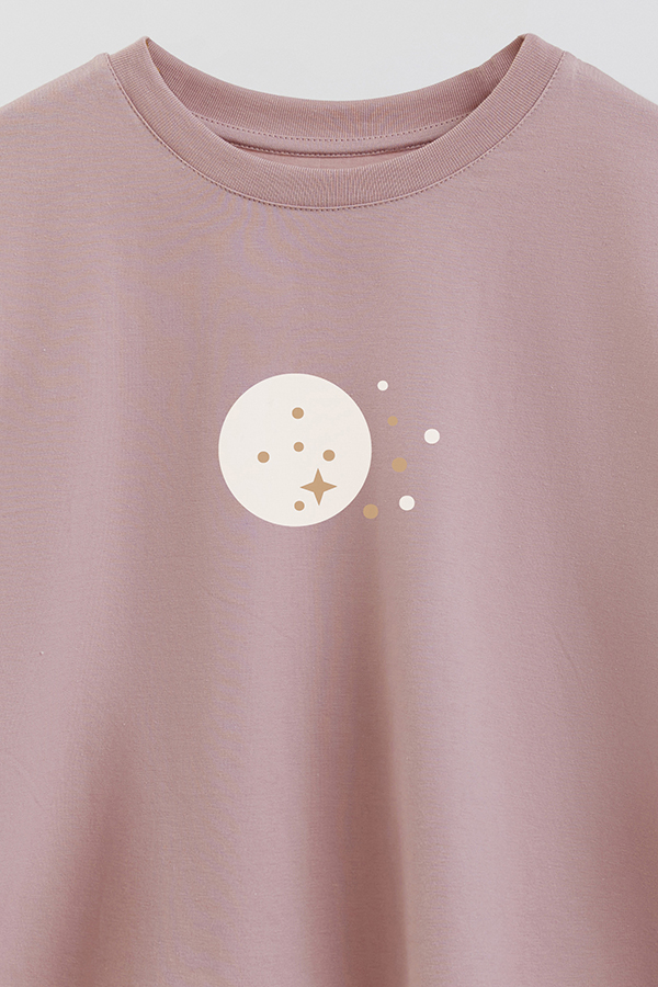 REMERA CROP ESTAMPADA MOON 1