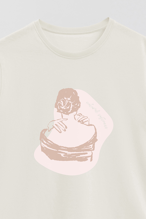REMERA BASICA ESTAMPADA W NATURAL SOFTNESS