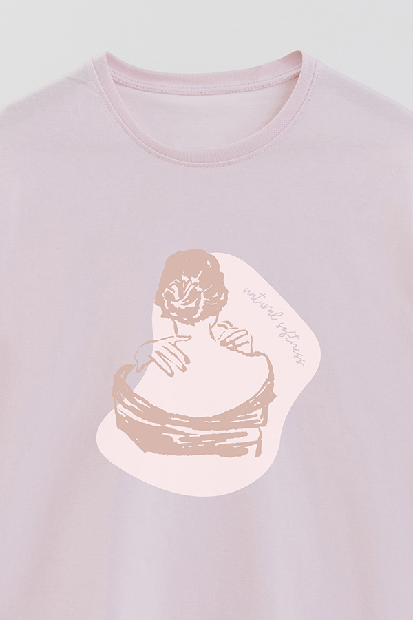 REMERA BASICA ESTAMPADA W NATURAL SOFTNESS
