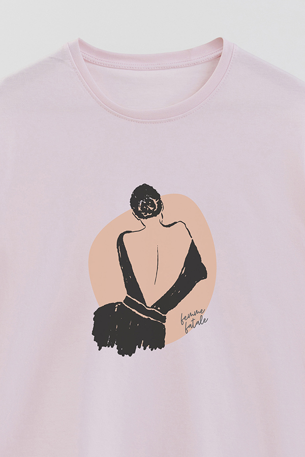 REMERA BASICA ESTAMPADA W FEMME FATALE