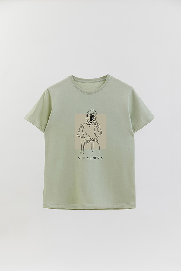REMERA BASICA ESTAMPADA STILL MOMENTS