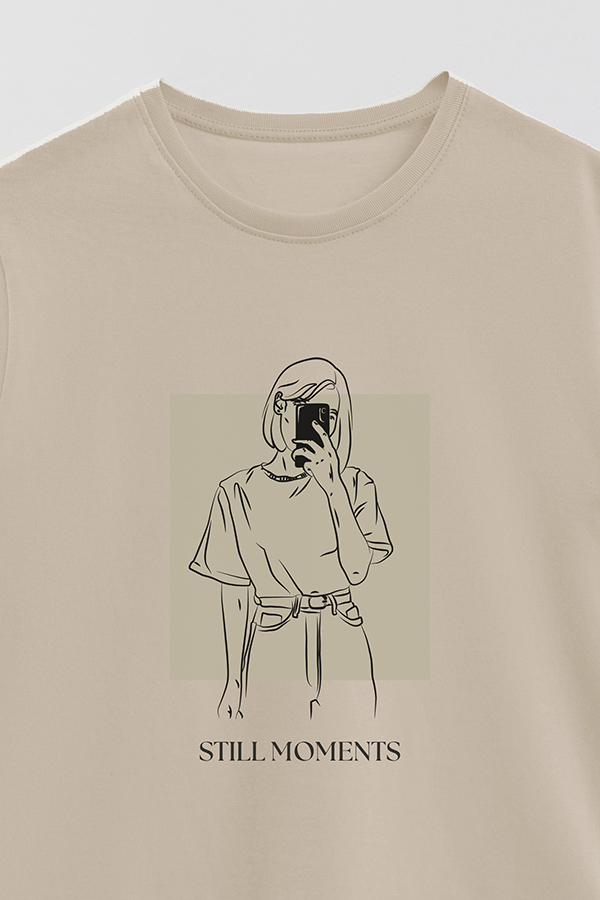 REMERA BASICA ESTAMPADA STILL MOMENTS