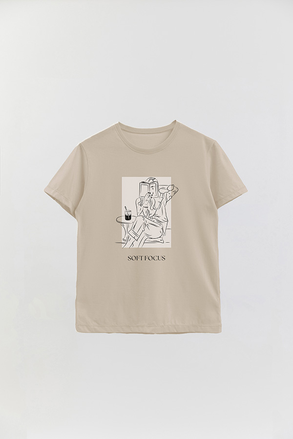 REMERA BASICA ESTAMPADA SOFT FOCUS