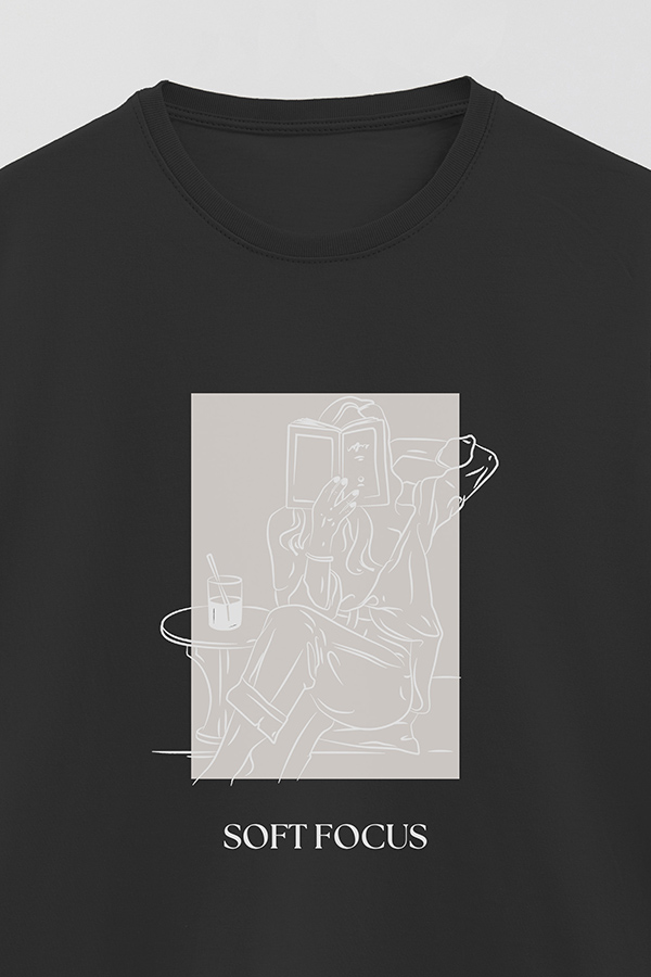 REMERA BASICA ESTAMPADA SOFT FOCUS