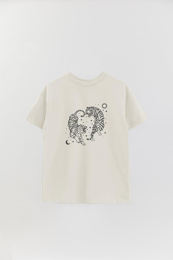 REMERA OVER ESTAMPADA TGR TWIN TIGERS