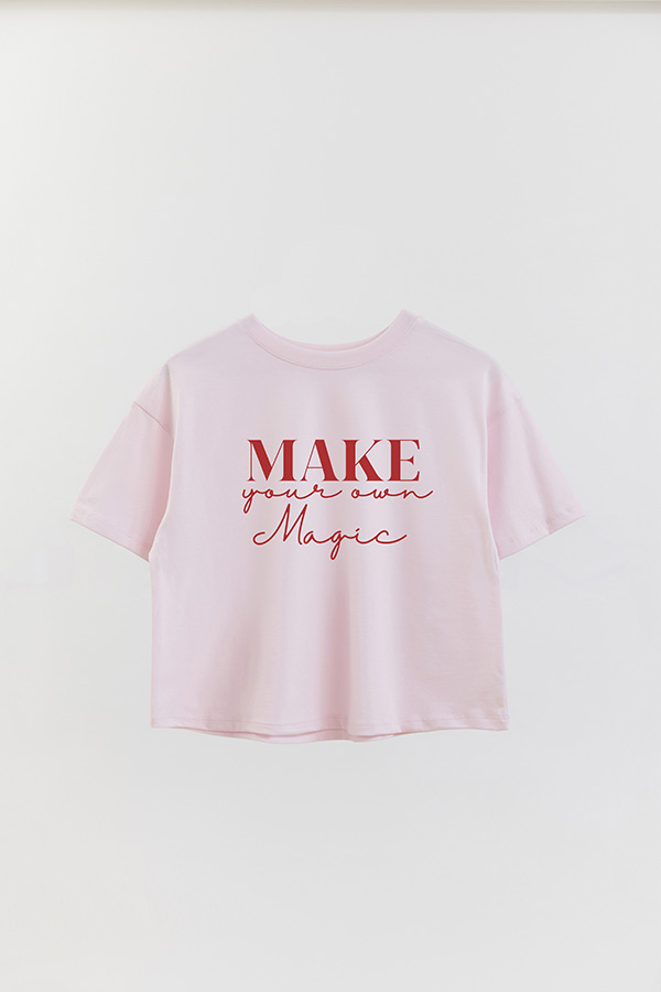 REMERA CROP ESTAMPADA RD MAKE YOUR OWN MAGIC