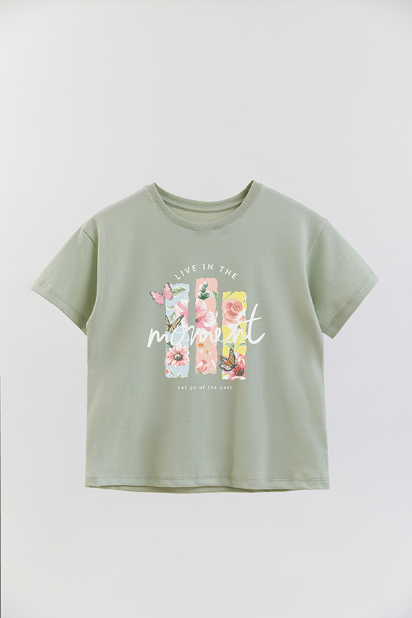 REMERA GIRL OVER IN THE MOMENT